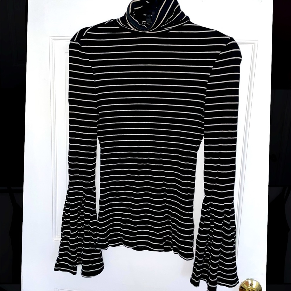 Turtle-neck With Bell Sleeve